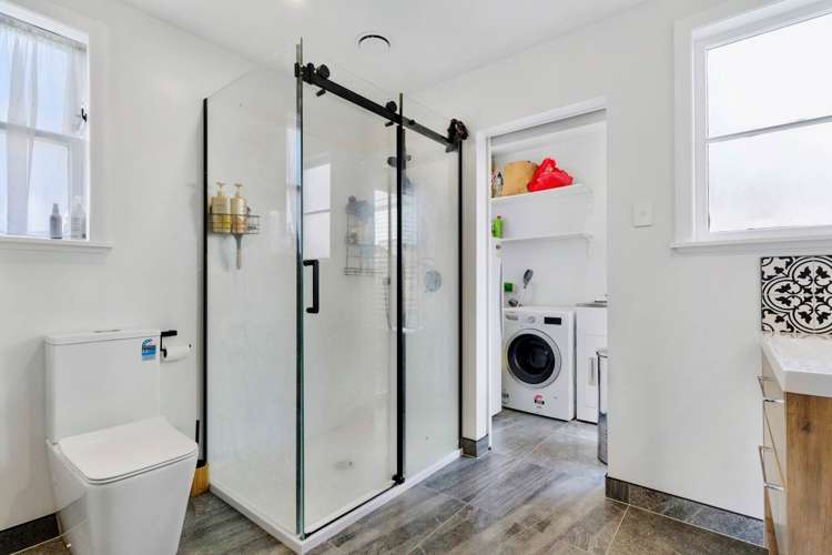 8a Campbell Road Maraetai_10