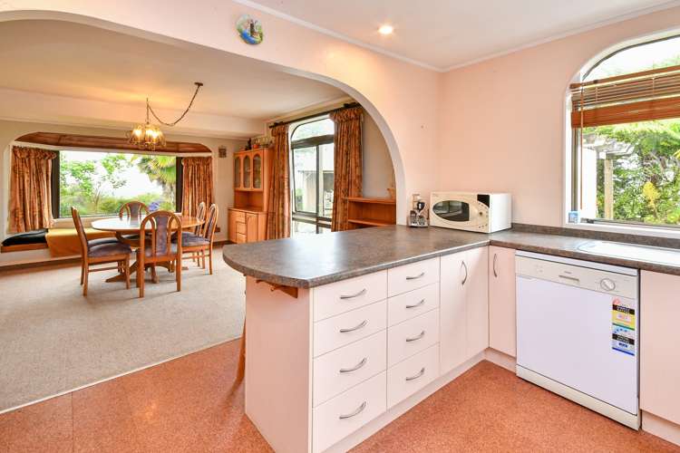 401 Creightons Road Clevedon_22