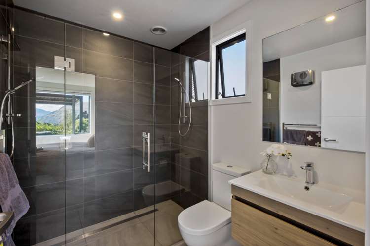 3 Caithness Court Jacks Point_12