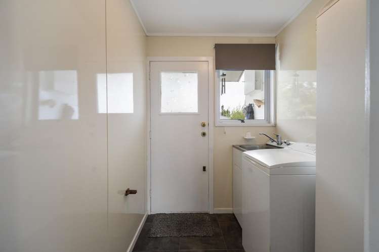 3 Fraser Drive Feilding_11