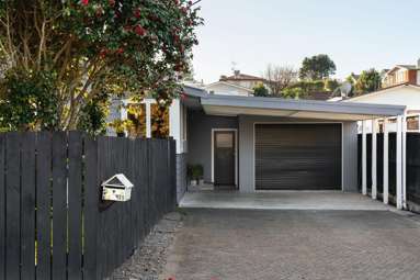 35 Millers Road_3