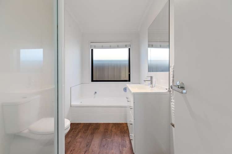 16 Marion Crescent Papamoa_15