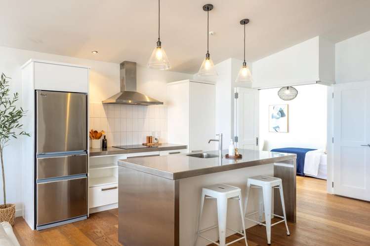 8/141 The Strand Onetangi_17