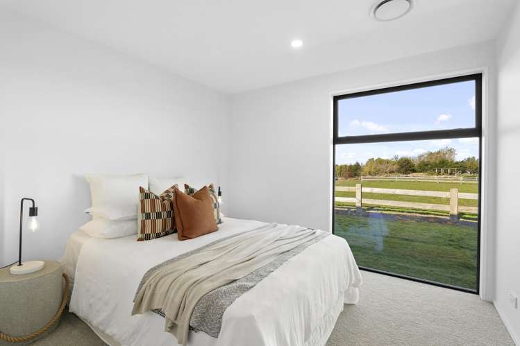 14 Village Green Drive Huntingdon_19