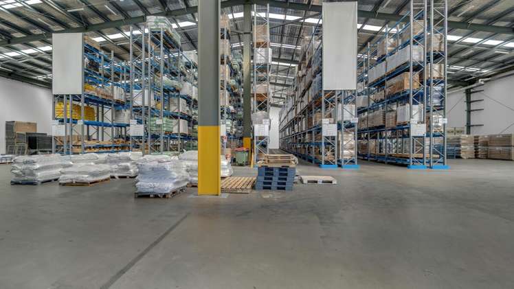 15 Connaught Drive Islington_7