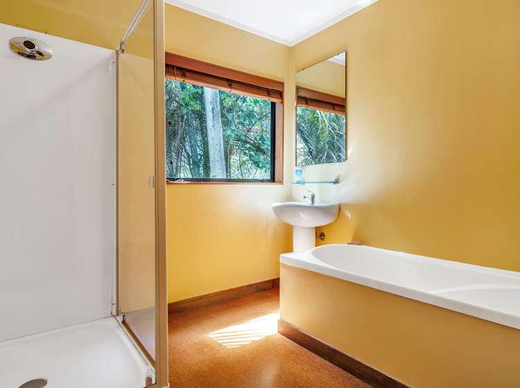 117 Seaview Road Piha_14