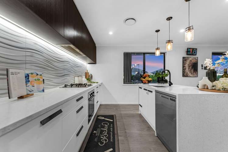 62 HELENVALE CRESCENT Pokeno_17