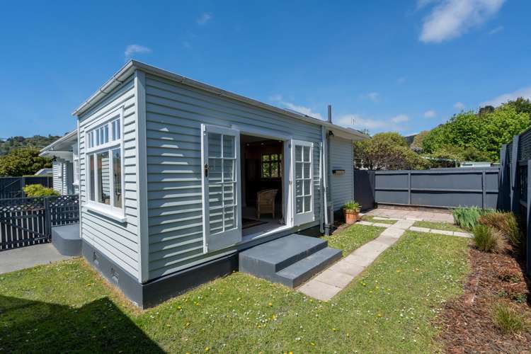 10 Albert Terrace St Martins_23