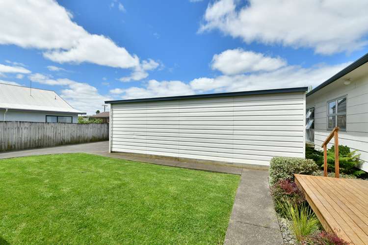 4b Parakai Avenue Parakai_17