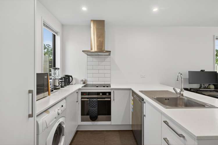 17/17 Warwick Street_5