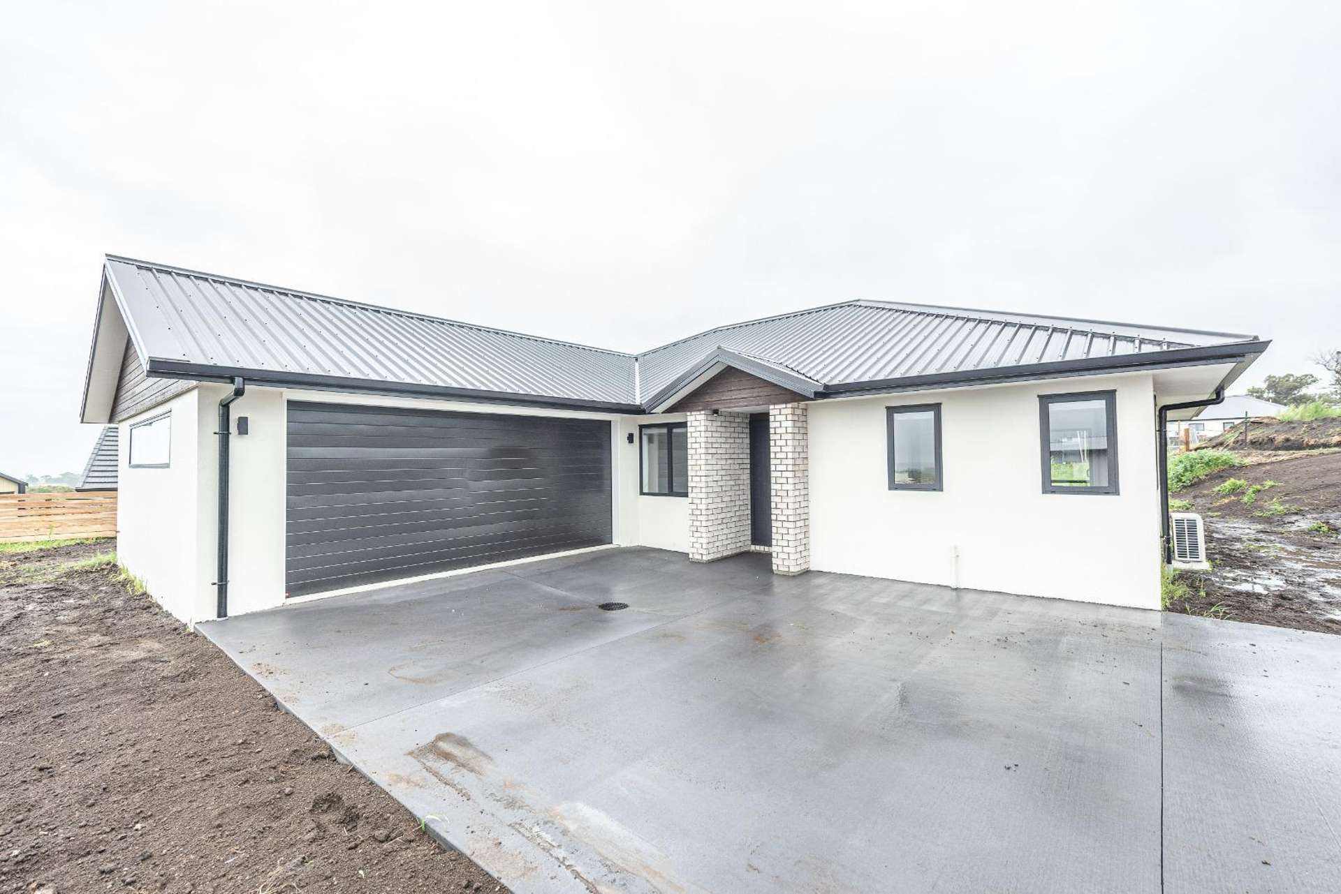 32 Tirimoana Place Otamatea_0