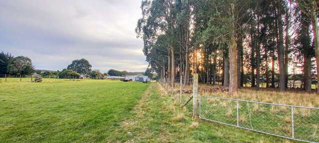 63A Half Mile Road Tuatapere_3