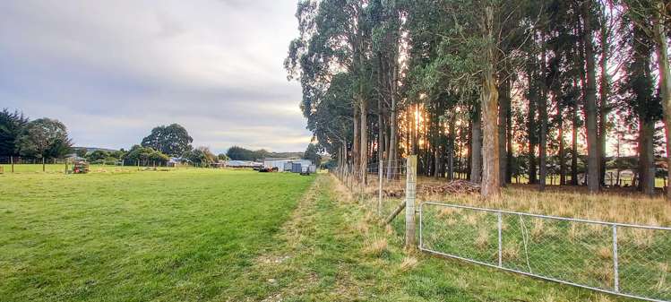 63A Half Mile Road Tuatapere_3