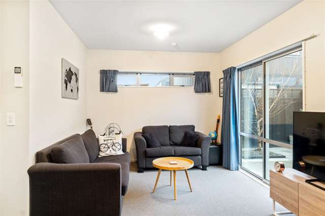 4/10 Collins Street Addington_3