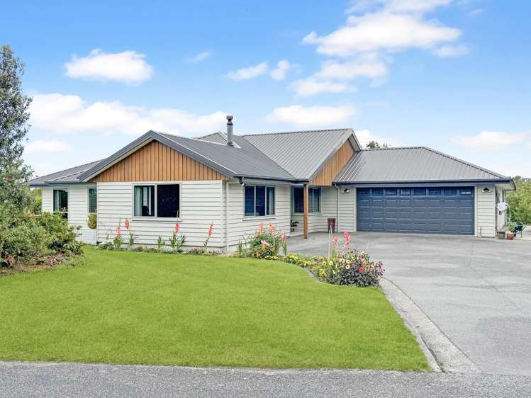 128 Brickfield Road Hokitika_1