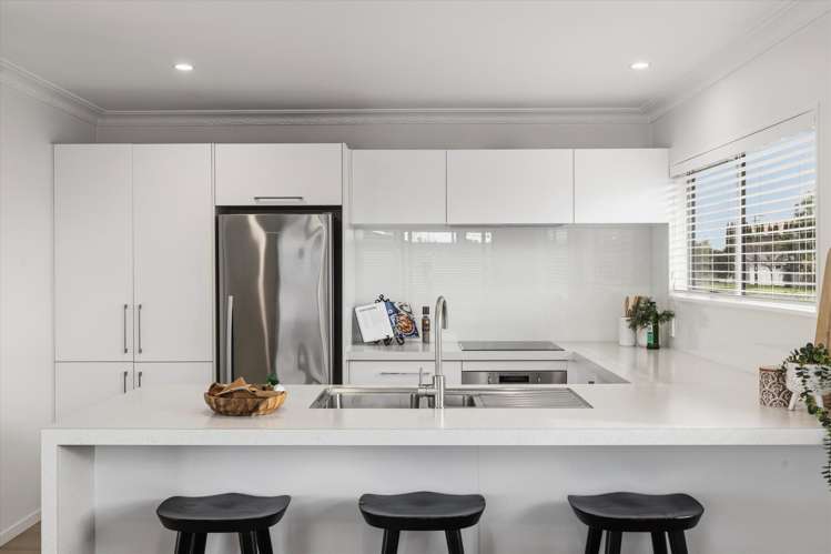 30 Edgecumbe Road Avenues_17