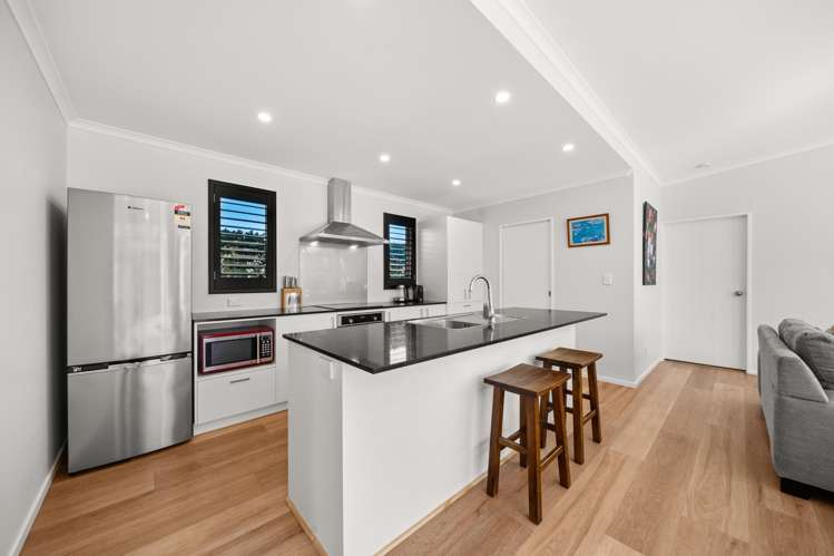 32 Burgundy Drive Martinborough_6