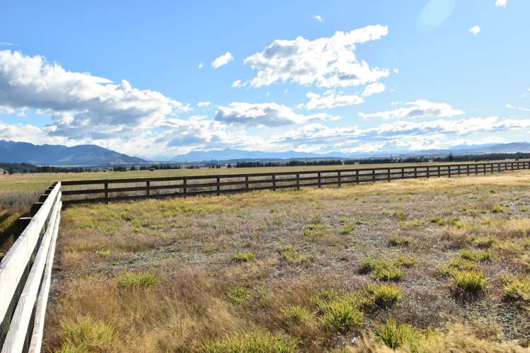 84 The Drive Twizel_19
