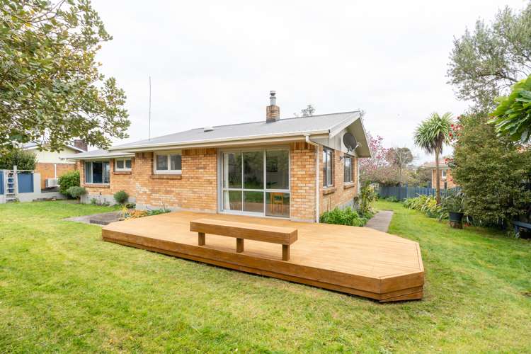 6 Thomson Avenue Dinsdale_5