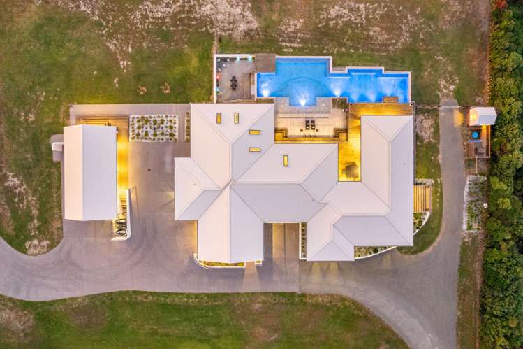 87 Rutherford Drive Waikanae Beach_38