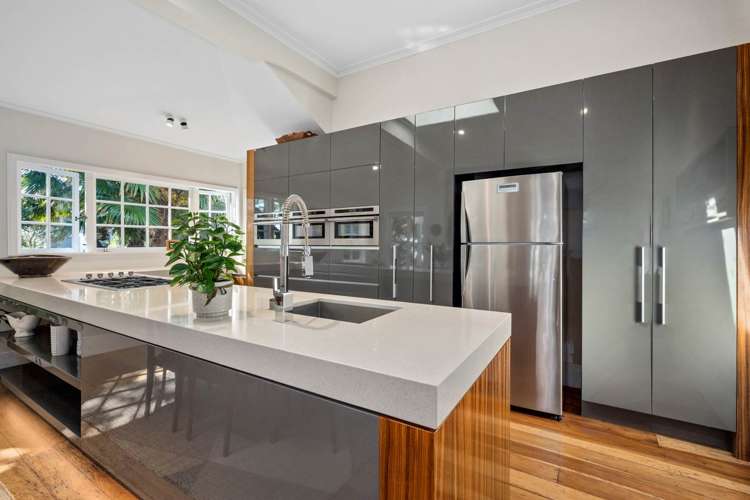 38 Ewen Alison Avenue Devonport_14