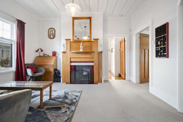 287 College Street West End_16