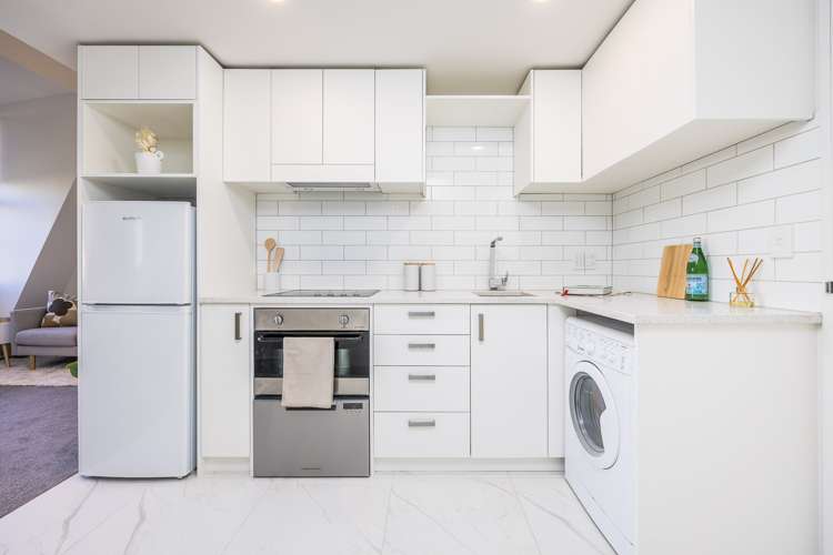 11j/23 Emily Place Auckland Central_8