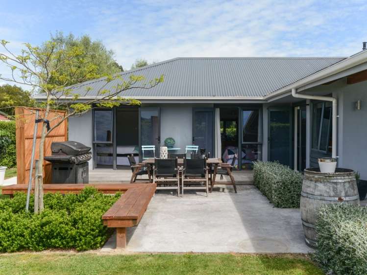 2 Rochfort Street Otane_22