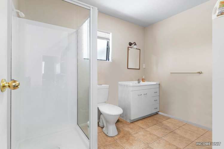 6 Mistletoe Place Browns Bay_16