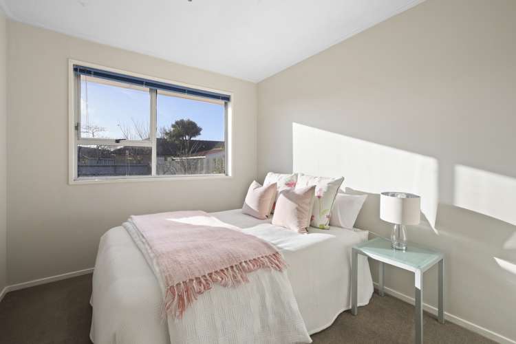 42 Oakley Crescent Hornby_9