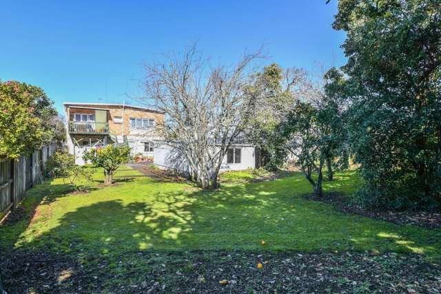 19 Ellerton Road Mount Eden_1