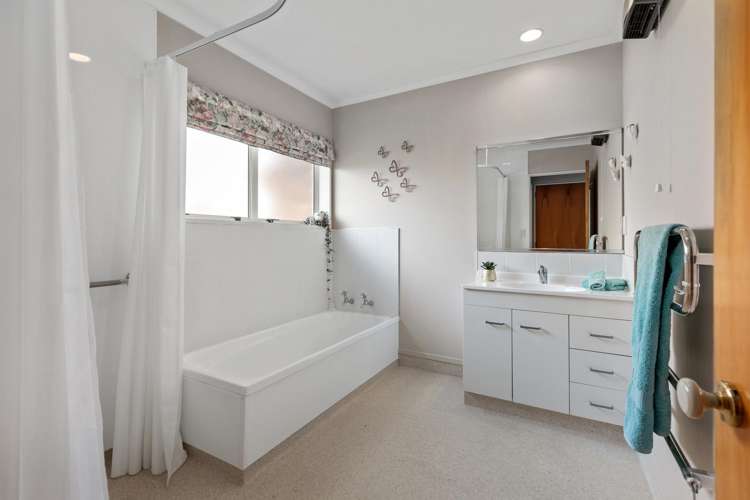 49 Plateau Heights Mount Maunganui_14