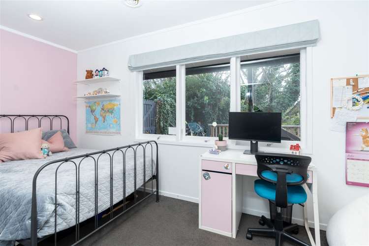 24 Tudor Crescent Chedworth_14