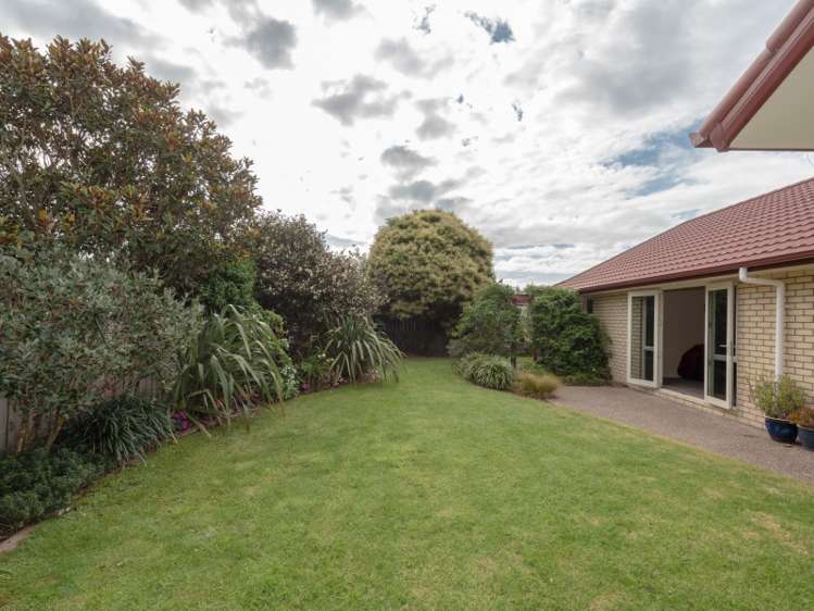 16 Stratford Place Huntington_24