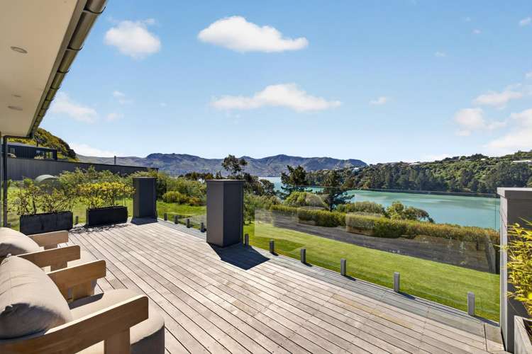 11 Kaioruru Lane Charteris Bay_14
