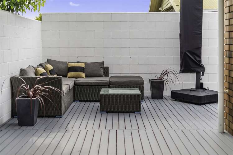 2/26 Esmonde Road Takapuna_17