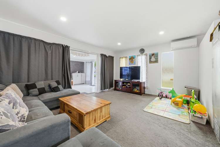 14 Meadowcourt Drive_5