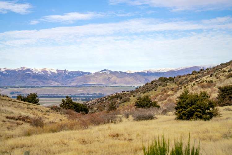 247 Pukekowhai Drive Queensberry_16