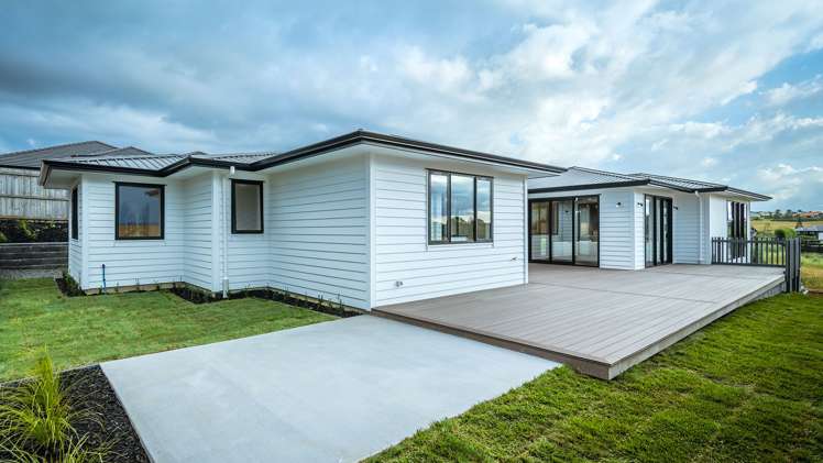 148 Ninth View Avenue Beachlands_18