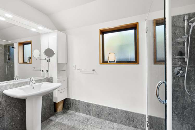 2/6 Chepstow Avenue Fendalton_14