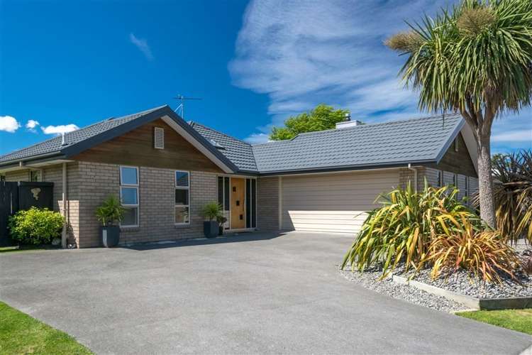 10 Roussel Place Springlands_21