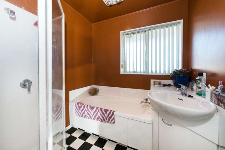 19 Cretian Crescent Henderson_10