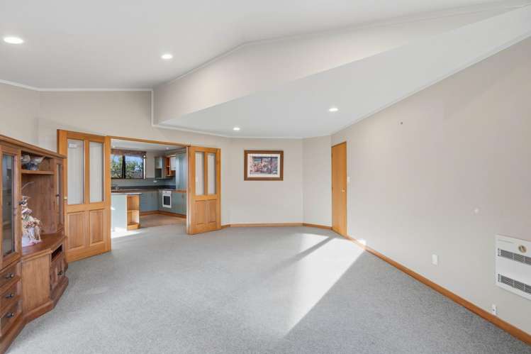 2 Glenroy Park Drive Waikiwi_14