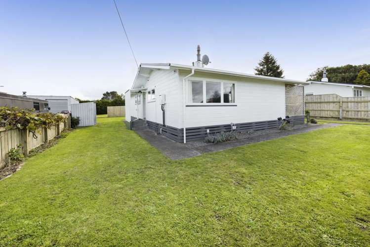 27 Egmont Street Kaponga_24