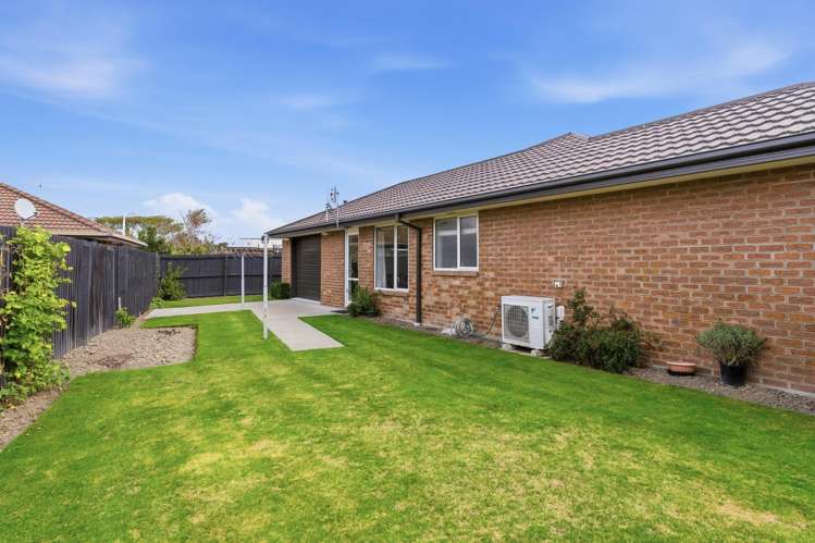 19 Carradale Avenue Yaldhurst_18