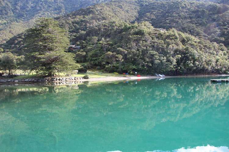 10 Worlds End Road Tennyson Inlet_20