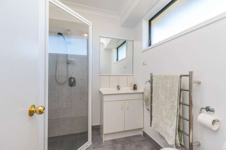 16 Watervista Place Mangere Bridge_10