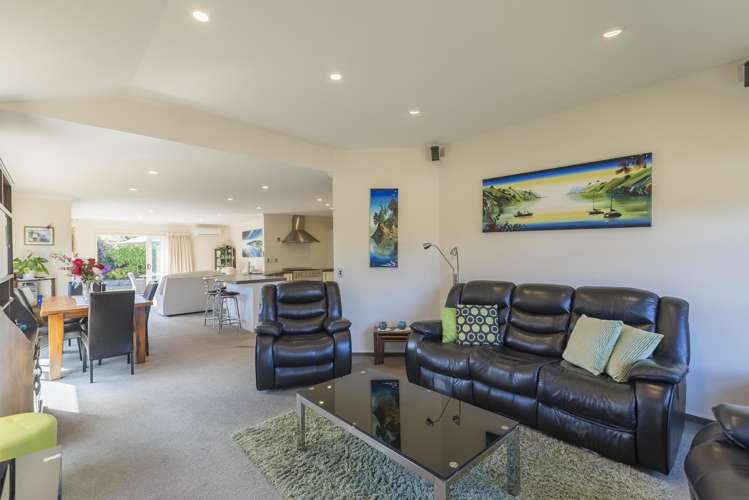 145 Milne Drive Paraparaumu_10