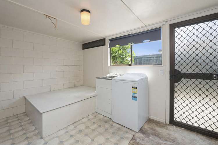 12A Grey Street Glenholme_10