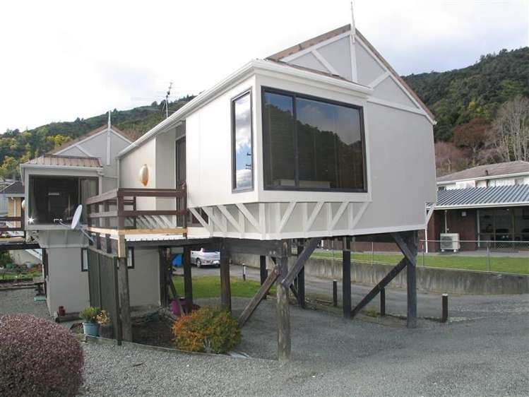 60a Waikawa Road Picton_17